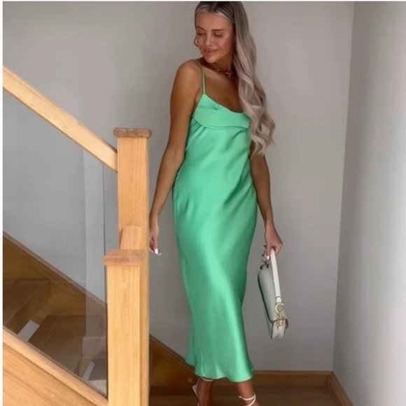 ZARA Mint Green Satin Effect Open Back Midi Maxi Dress $59.90 - Picture 15 of 17